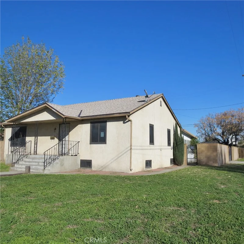 8683 Kaiser, Fontana, CA 92335