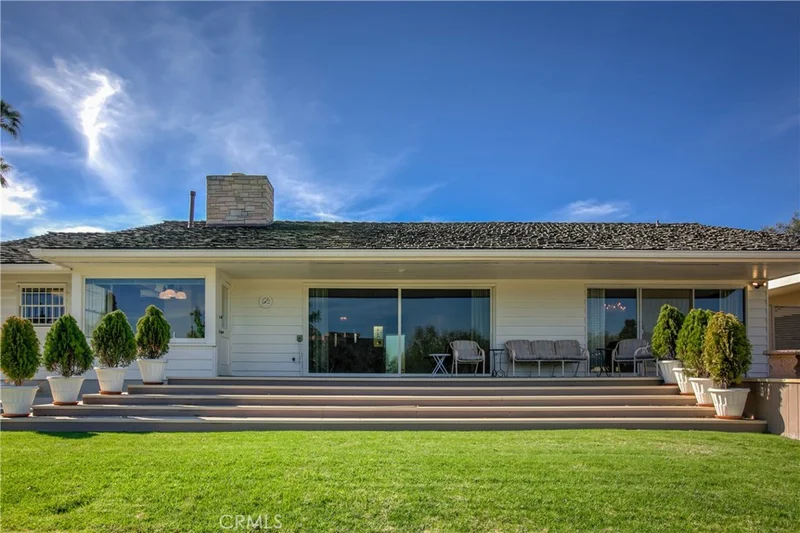 4240 Virginia, Long Beach, CA 90807