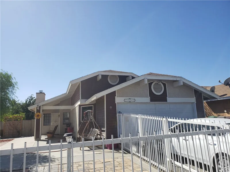 25465 Old Farm, Moreno Valley, CA 92553