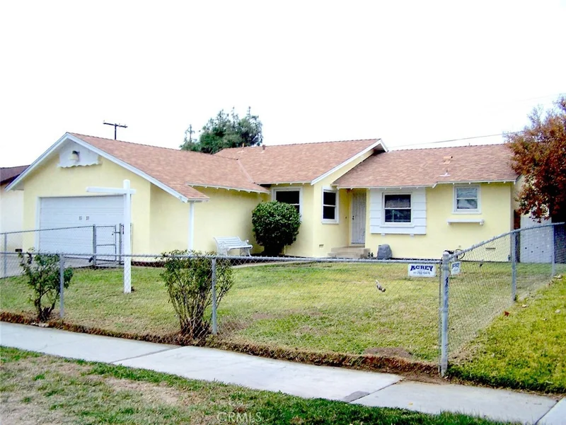 8537 Colorado, Riverside, CA 92504