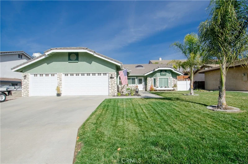 22970 Pheasant, Canyon Lake, CA 92587