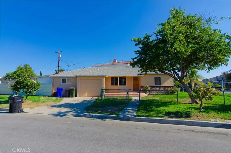 10416 Bellder, Downey, CA 90241