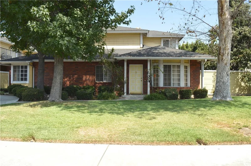 225 Central #A, Monrovia, CA 91016