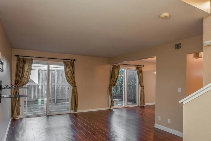 1253 Los Olivos #46, Salinas, CA 93901