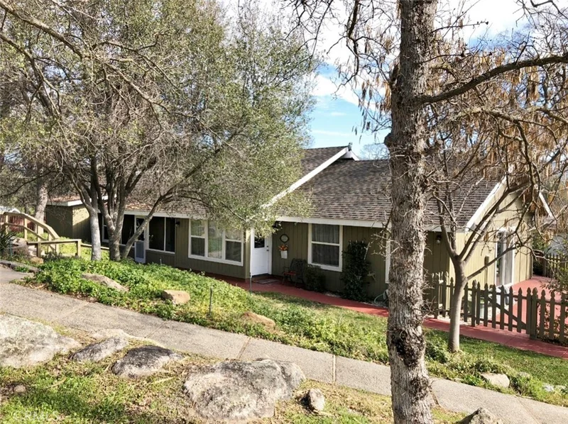 42590 John Muir, Coarsegold, CA 93614