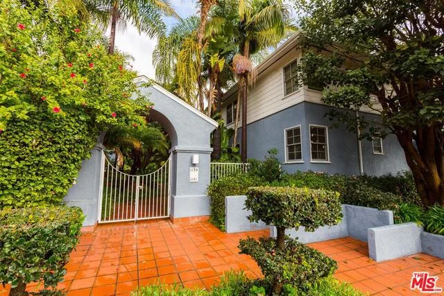 1141 26th Street D, Santa Monica, CA 90403