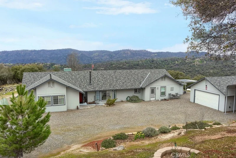 45337 Valley Oak, Ahwahnee, CA 93601