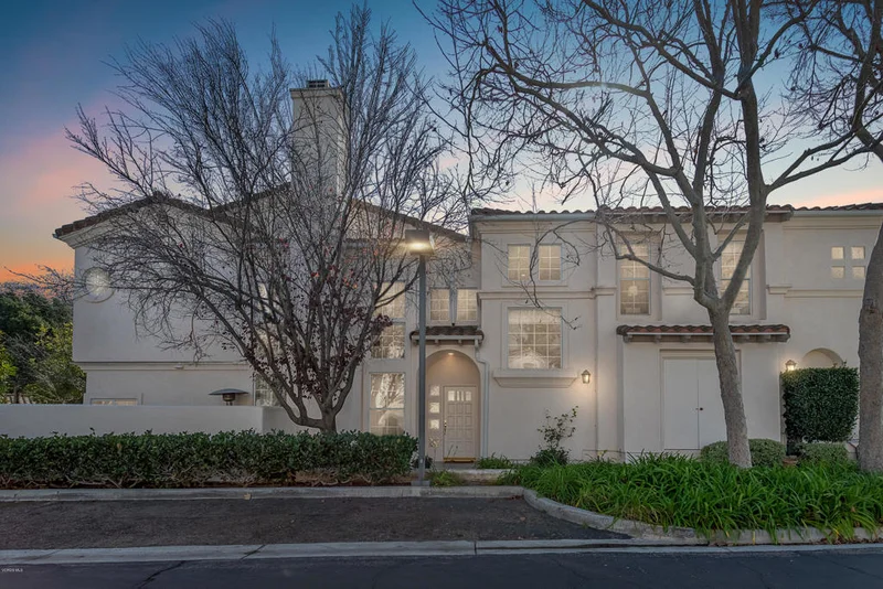 1040 Mountain Oak, Newbury Park, CA 91320