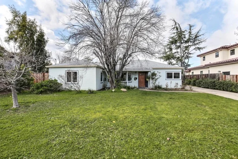 10395 Bret, Cupertino, CA 95014