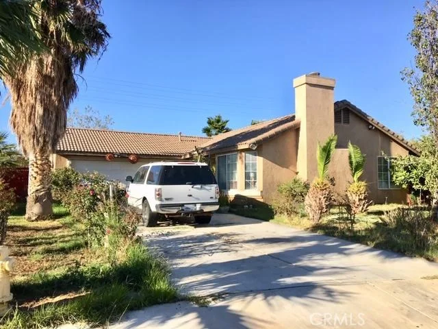 4286 Royal Pine, Riverside, CA 92509