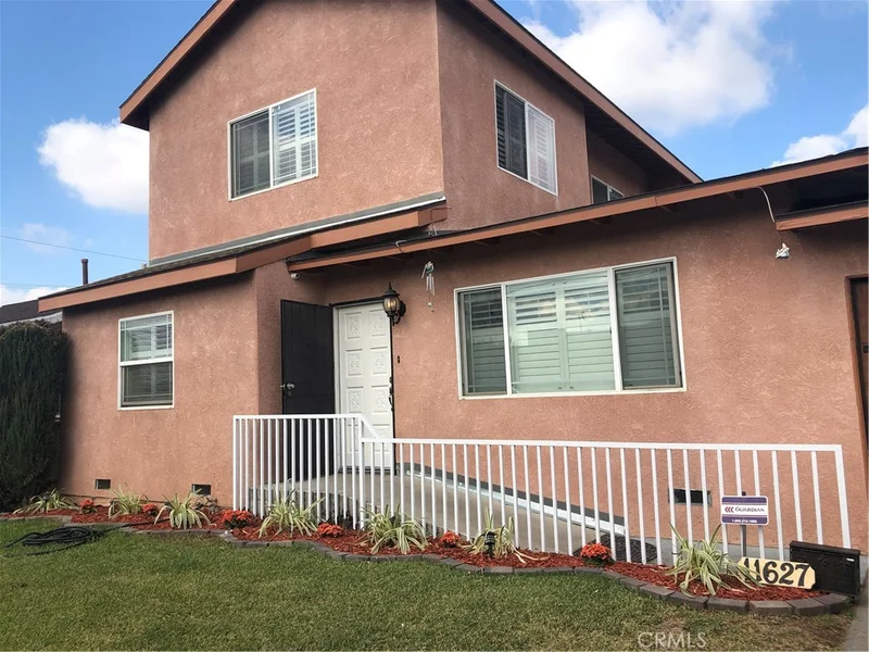 11627 Walnut, Whittier, CA 90606