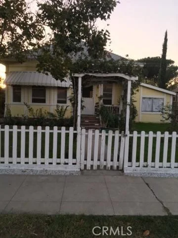 226 Date, Rialto, CA 92376