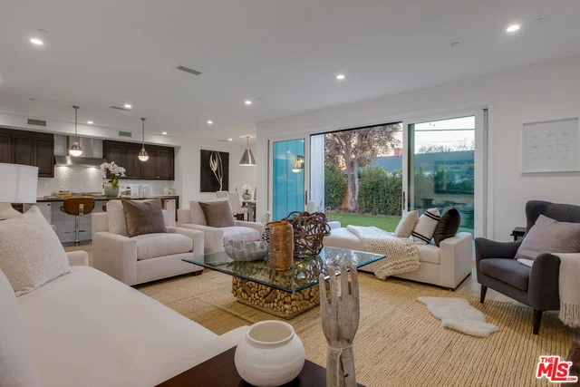 11306 Kingsland Street, Los Angeles, CA 90066