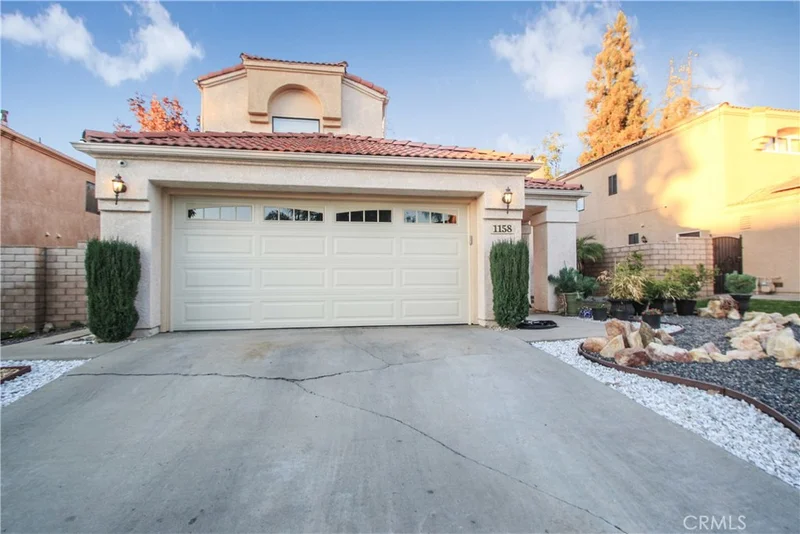 1158 Via San Remo, Redlands, CA 92374