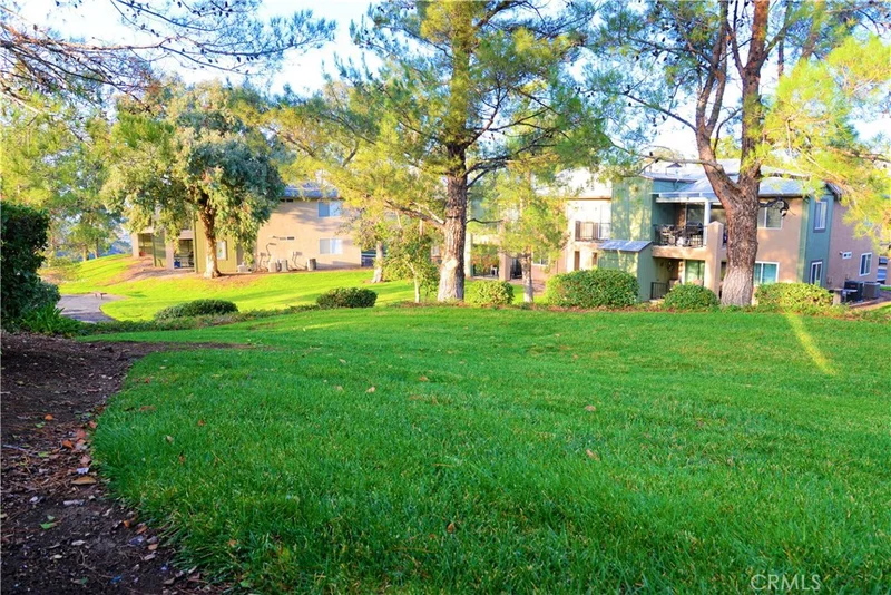 2576 Avenida Del Vista #L104, Corona, CA 92882