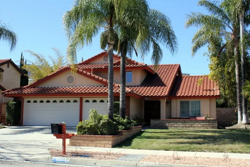 2750 Mangular, Corona, CA 92882