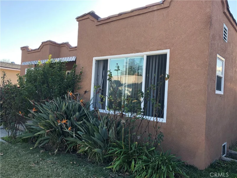 2764 Pershing, San Bernardino, CA 92405