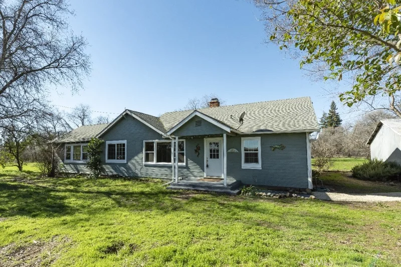 10033 Lott, Durham, CA 95938