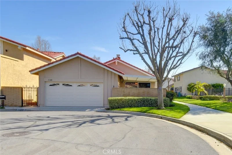 11280 Gardiners, Cypress, CA 90630