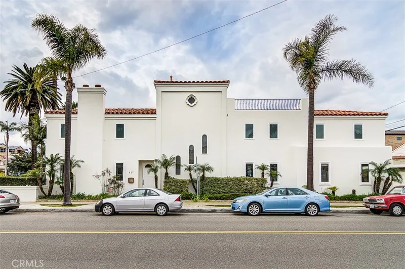 427 9th, Huntington Beach, CA 92648