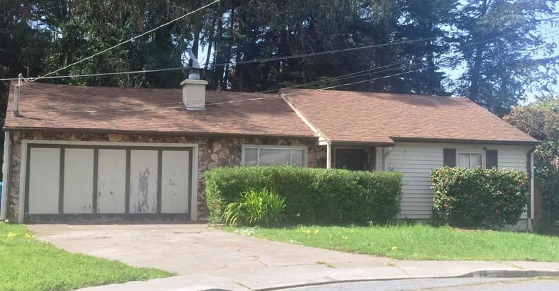 10 Hibbert, Pacifica, CA 94044