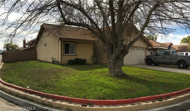 301 Red Maple, Perris, CA 92570