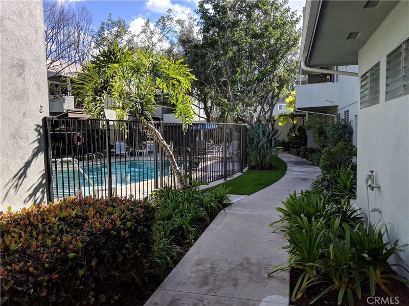 5110 Atherton #64, Long Beach, CA 90815