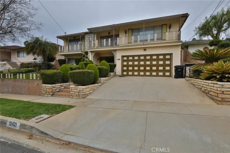 12421 Whitley, Whittier, CA 90601