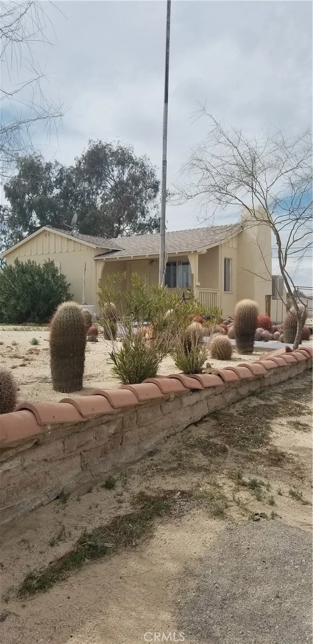 5542 Adobe, 29 Palms, CA 92277