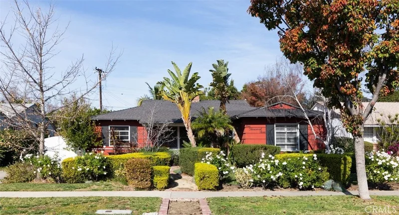 1009 20th St, Santa Ana, CA 92706