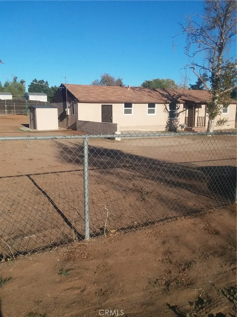 10393 Stover, Riverside, CA 92505