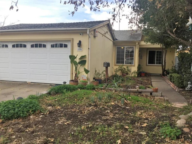 1896 Bagpipe, San Jose, CA 95121