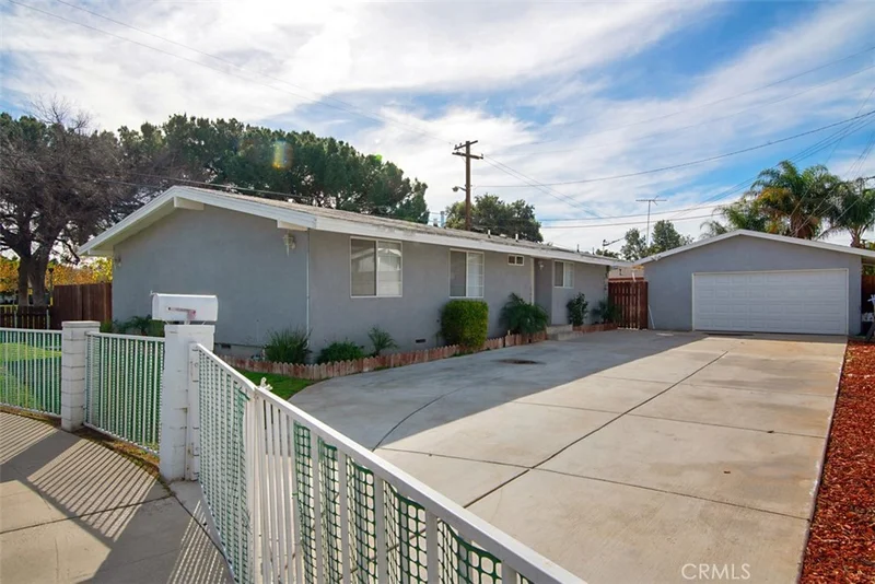4104 Wheeler, Riverside, CA 92503