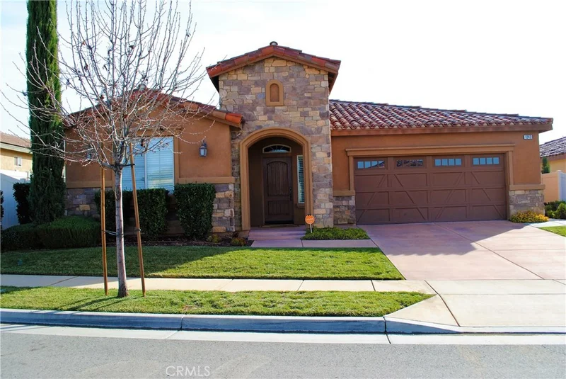 1243 Heritage, Calimesa, CA 92320