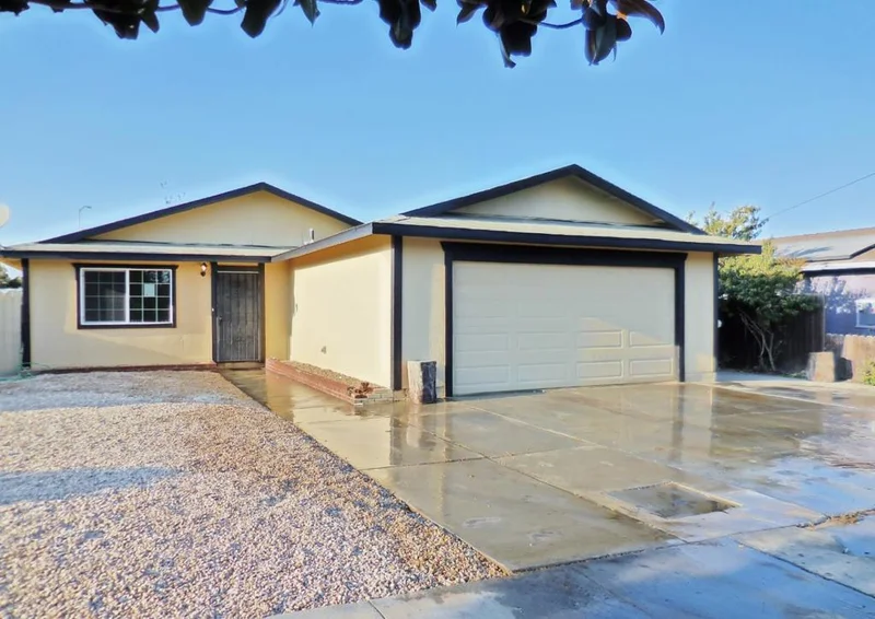 1256 Oak, Greenfield, CA 93927