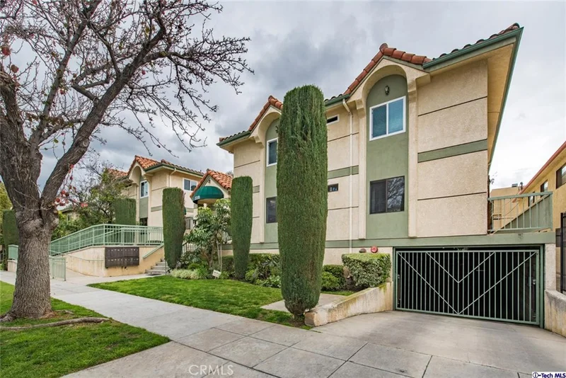 226 Tujunga #104, Burbank, CA 91502