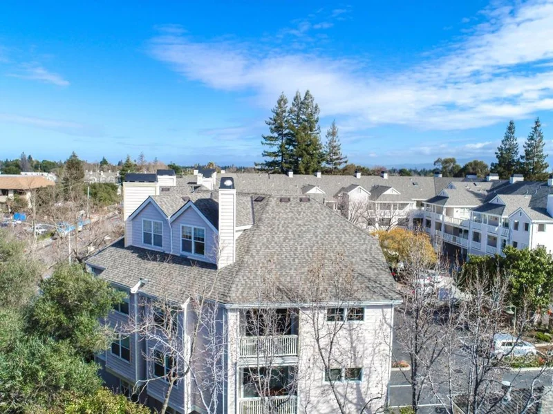 902 Sunrose #304, Sunnyvale, CA 94086