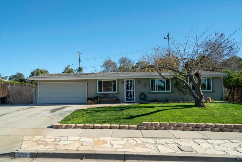 1230 Burtonwood, Thousand Oaks, CA 91360