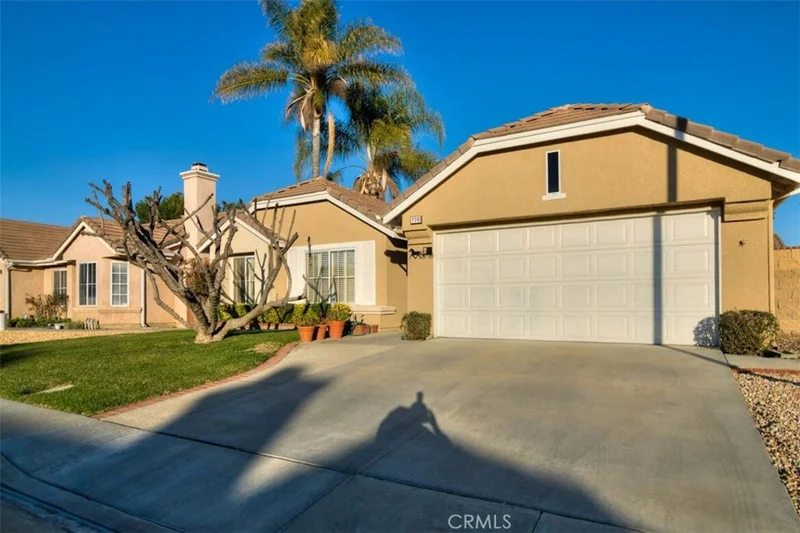 770 Alpine, Hemet, CA 92545