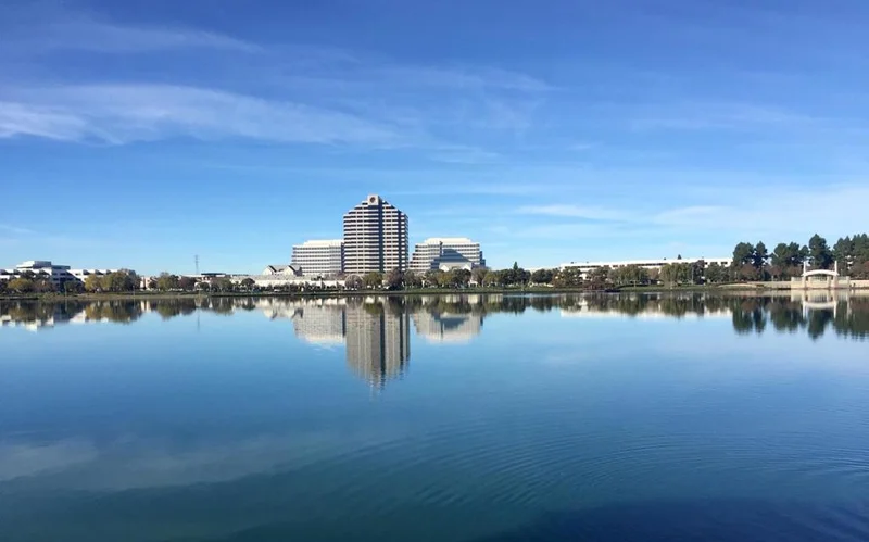 887 Balboa Lane, Foster City, CA 94404