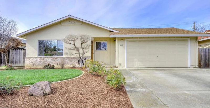 789 Ponderosa, Sunnyvale, CA 94086