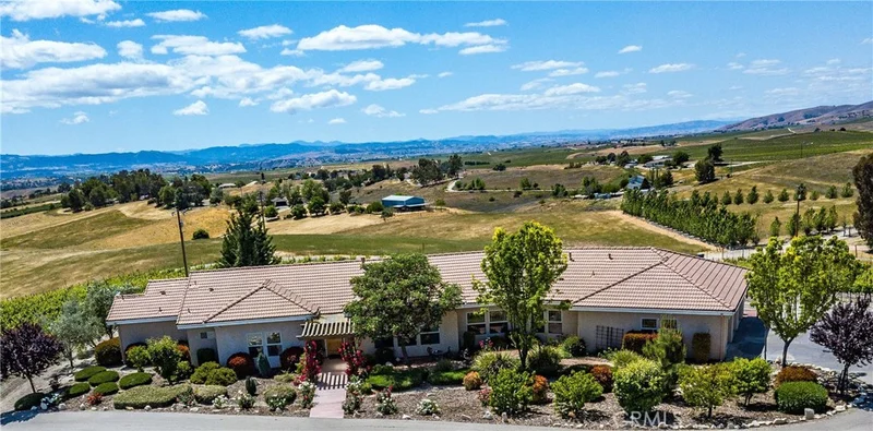 6172 Hawk Ridge, San Miguel, CA 93451