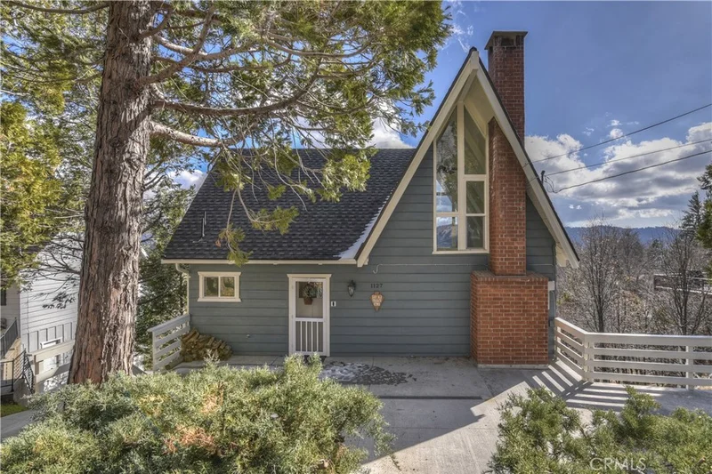 1127 Saint Bernard, Lake Arrowhead, CA 92352