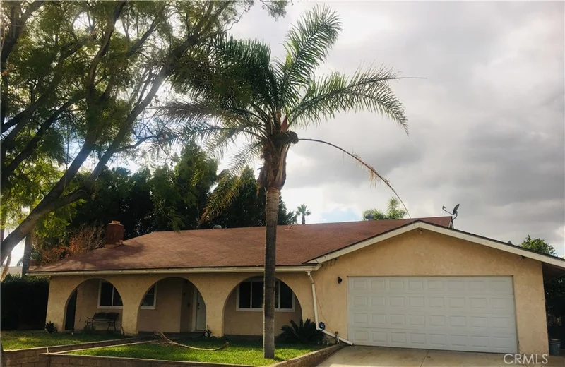 9016 Palm Lane, Fontana, CA 92335