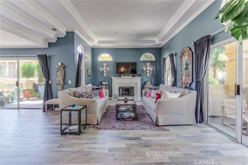 301 Diamond #F, Redondo Beach, CA 90277