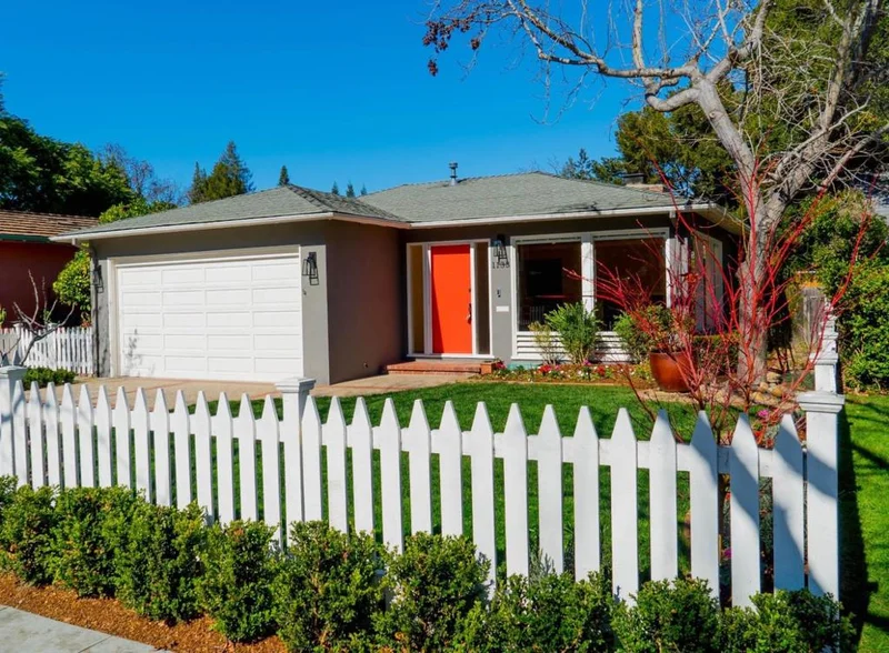 1133 Channing, Palo Alto, CA 94301