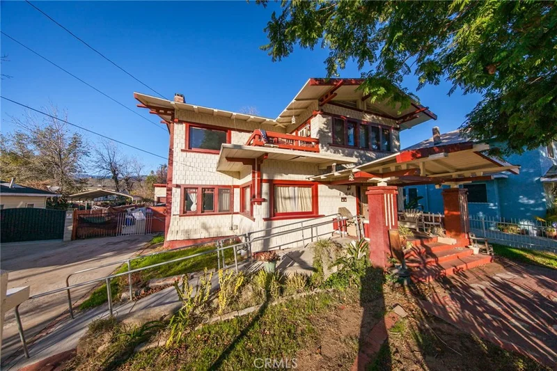 27268 Main, Highland, CA 92346