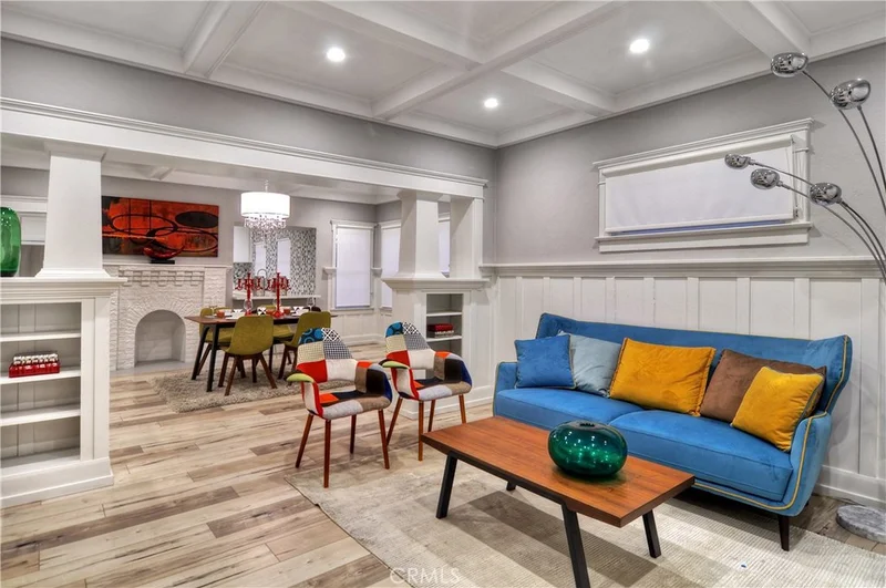 1162 54th, Los Angeles, CA 90011