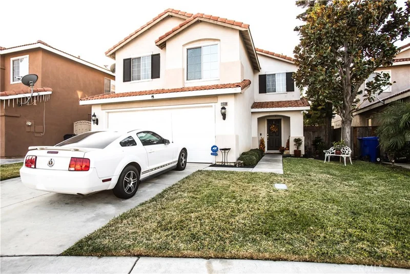 11338 Villanueva, Fontana, CA 92337