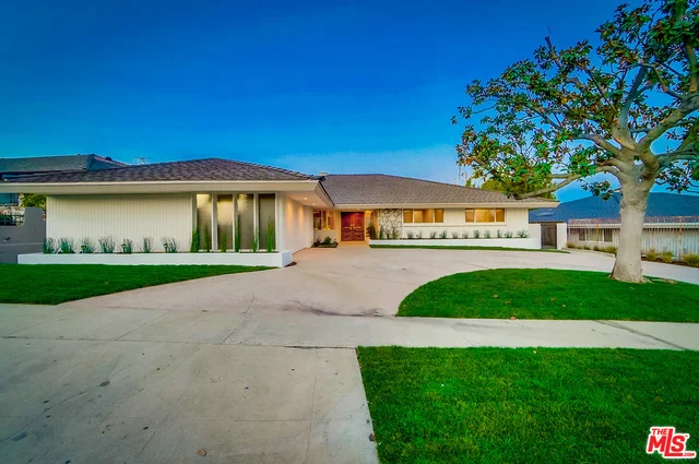4263 Olympiad, View Park, CA 90043